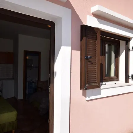 Mountain House Guest house
