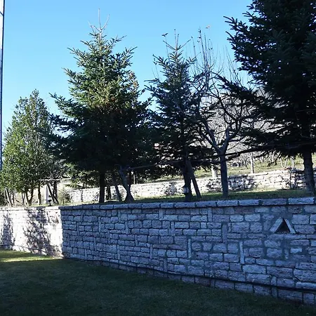 Mountain House 2*