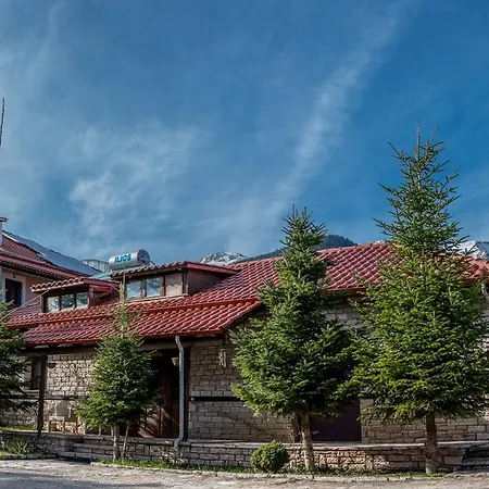 Guest house Mountain House Karpenisi